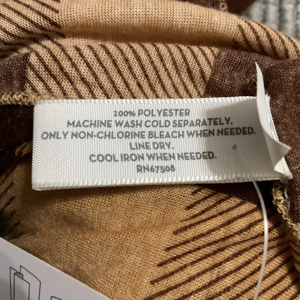 Jenni Buffalo Check Light & Dark Brown Jersey Wrap Scarf. NWT